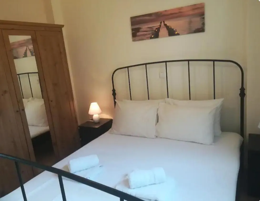 Apartment Beach House Mouries Paralia Dionysiou
